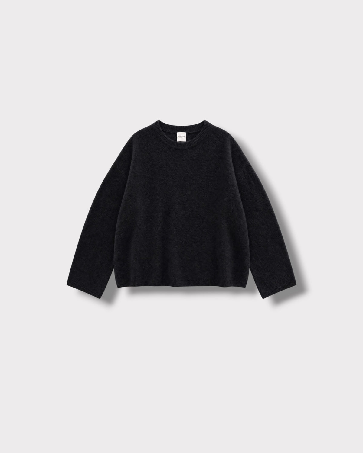 Pull Paquita Noir, vue de face