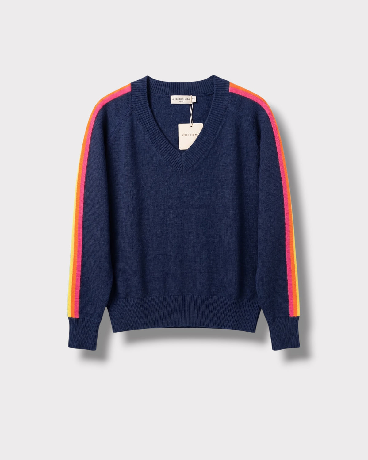 Pull rainbow col V marine — à plat