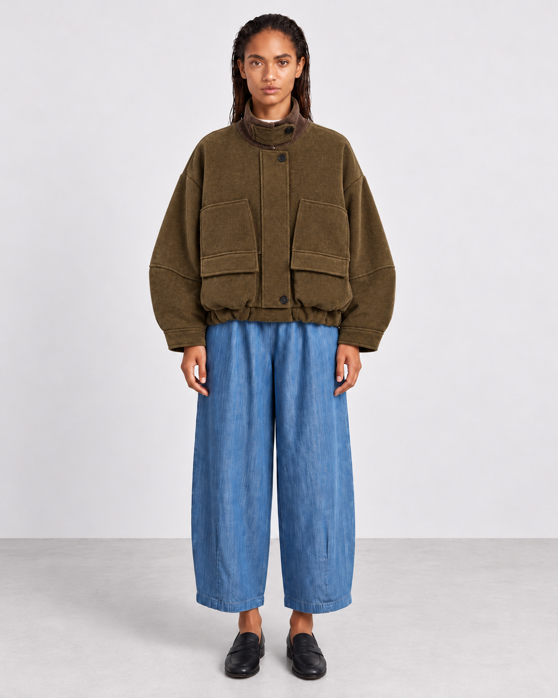 Bombers Eva Kaki sottobosco — porté en pied, face
