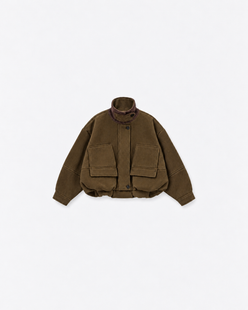 Bombers Eva Kaki sottobosco — flat sur fond gris