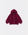 Gilet Capucine Bordeaux grenata — à plat sur fond gris