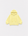 Gilet Capucine Jaune beurre — à plat sur fond gris