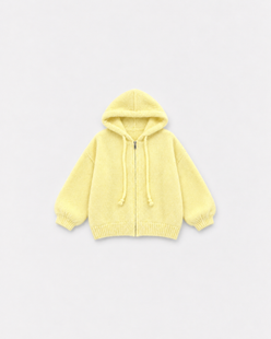 Gilet Capucine Jaune beurre — à plat sur fond gris